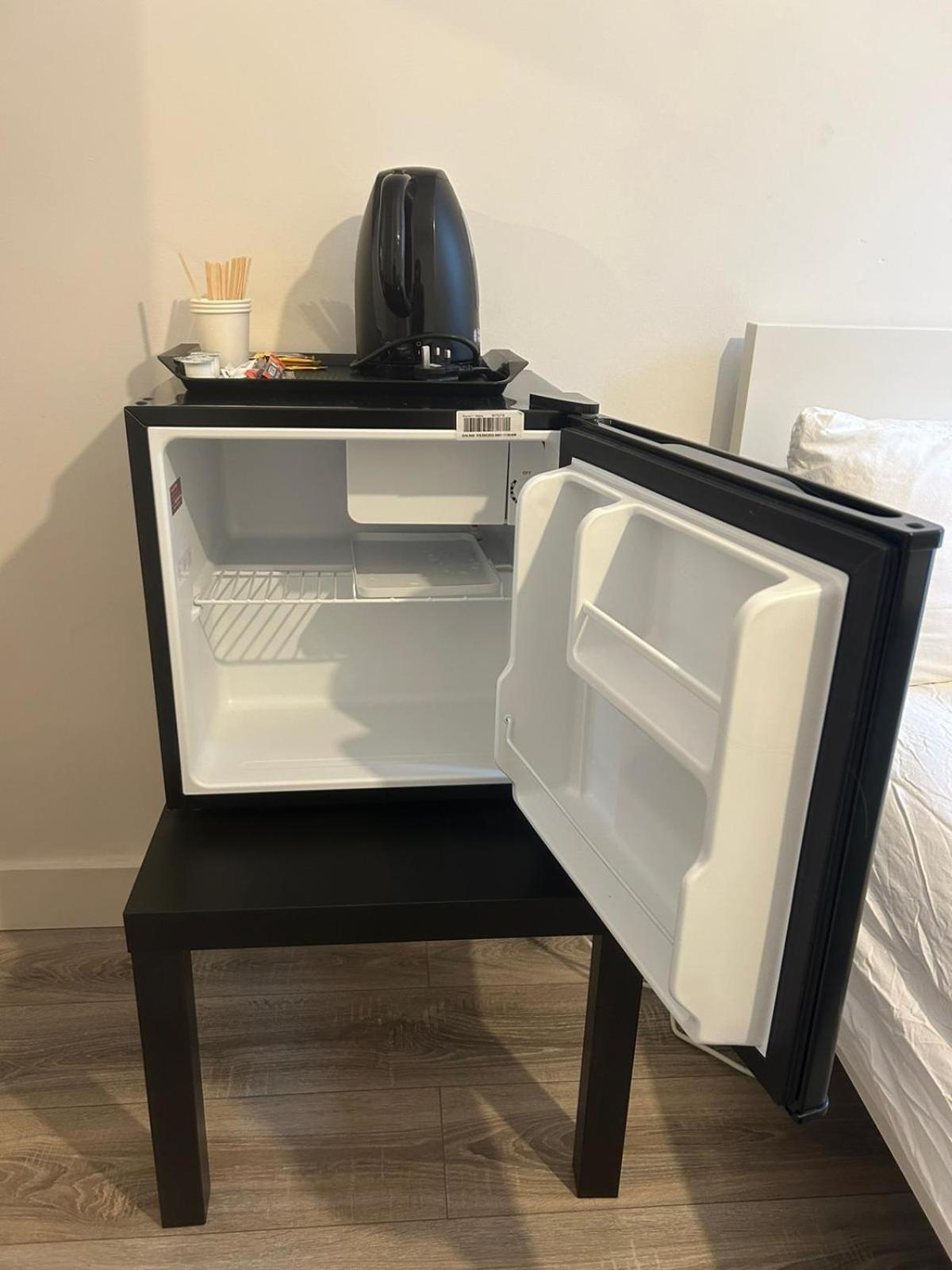 Lovely Double Rooms In Euston & Square In Central Лондон Екстериор снимка
