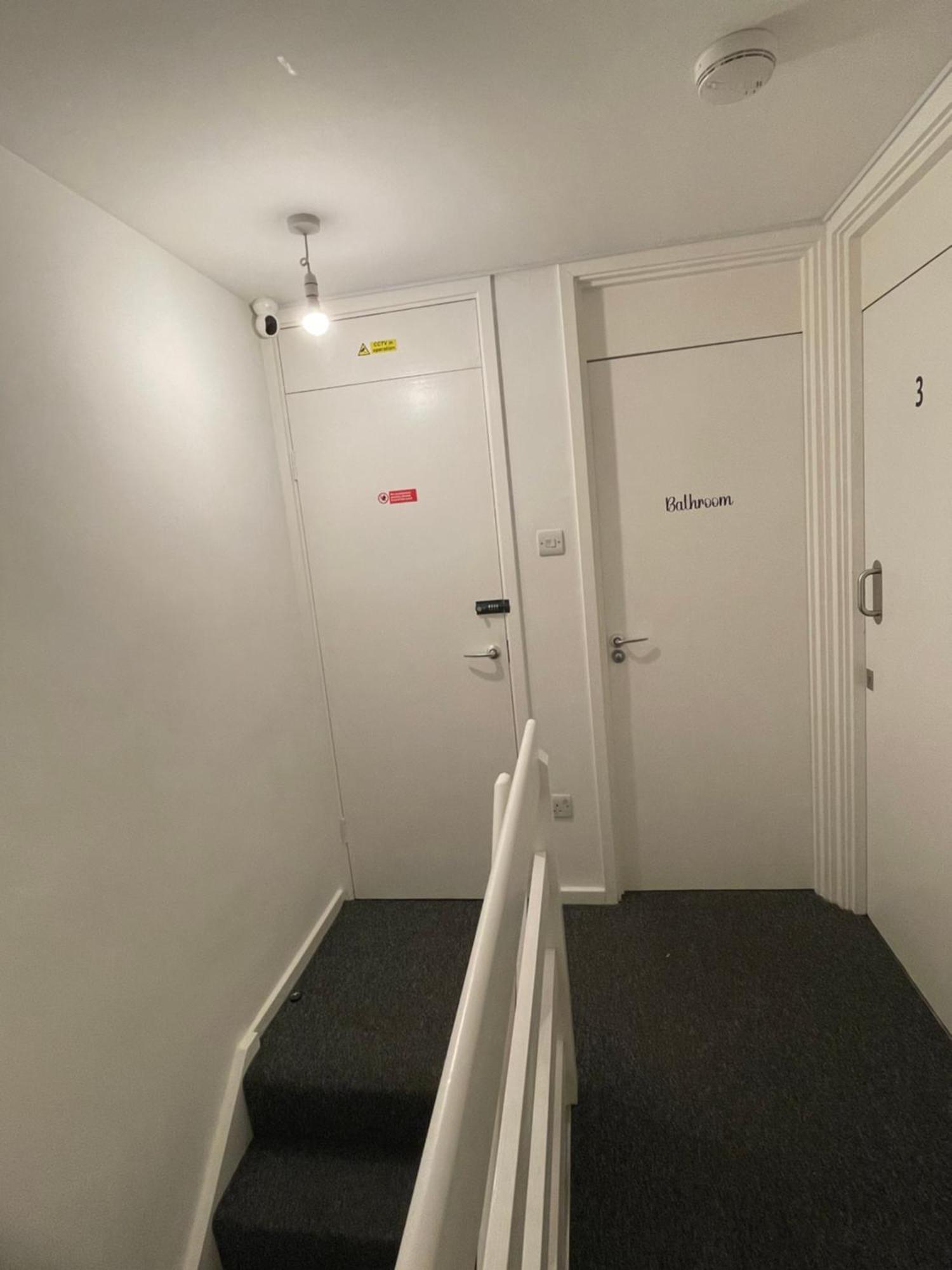Lovely Double Rooms In Euston & Square In Central Лондон Екстериор снимка